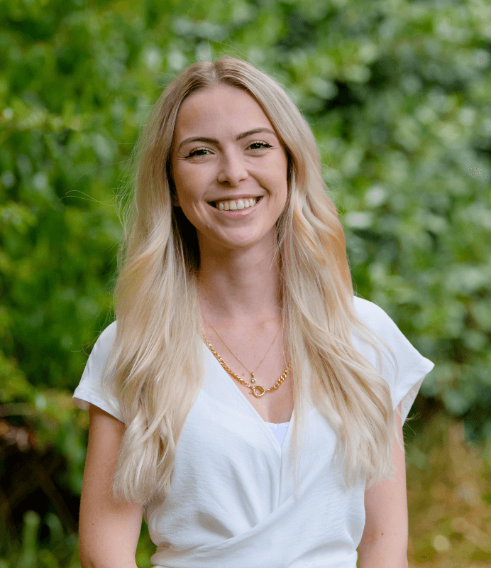 Photo of Steph Lester