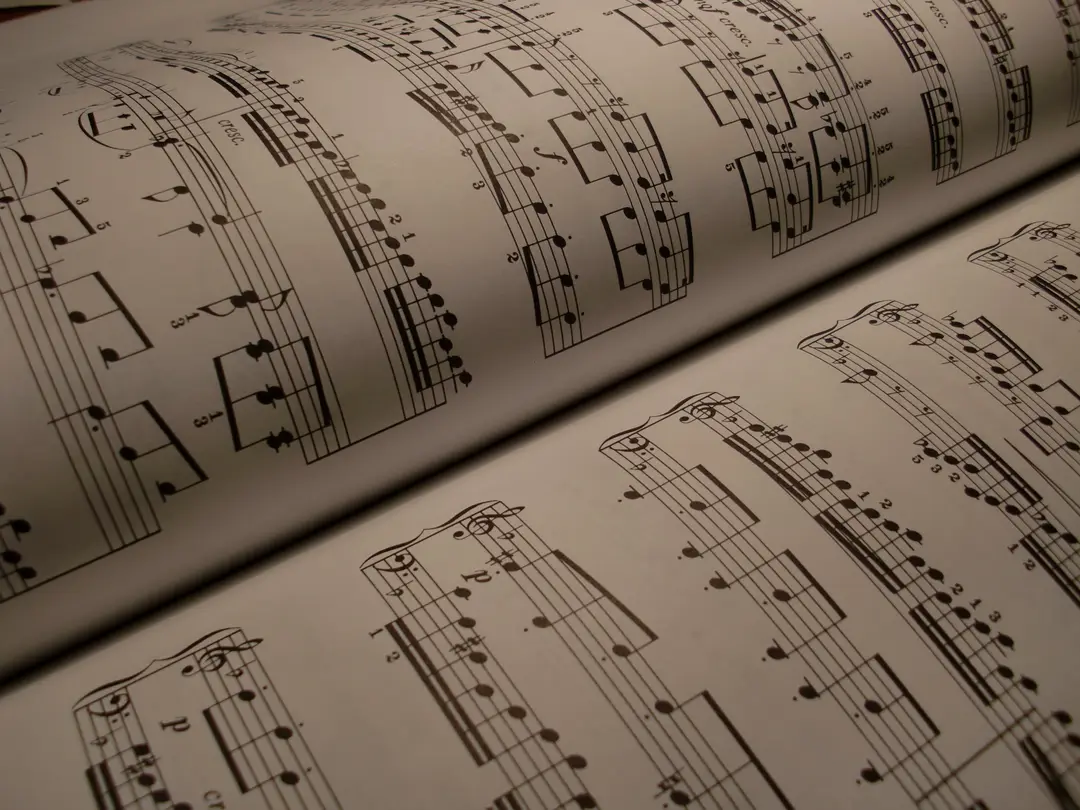 Musical notation.